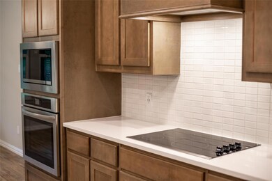 2154 Sugar Button Ln, Alvarado, TX 76009 - photo 5