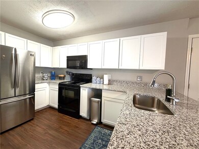 315 E Glenn Ave unit B, Auburn, AL 36830 - photo 5