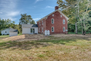 76 Griffin Rd, Broad Brook, CT 06016 - photo 5