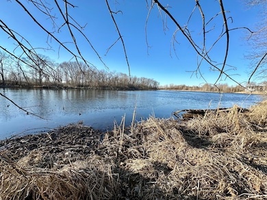 816 30th St NW, Faribault, MN 55021 - photo 3