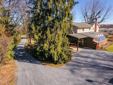 5476 2nd St, Whitehall, PA 18052 - photo 3