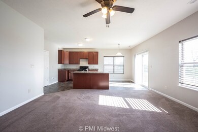 2469 Cedarmill Dr, Franklin, IN 46131 - photo 5