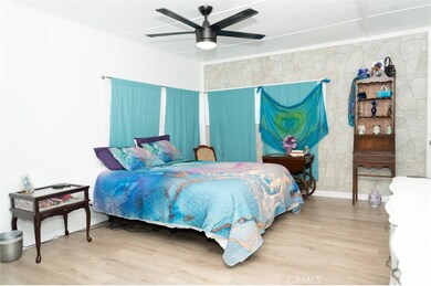 260 N Lyon Ave unit 22, Hemet, CA 92543 - photo 7