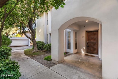 06-Front entry