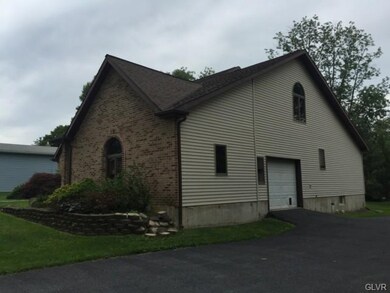 356 Chestnut St, Walnutport, PA 18088 - photo 6