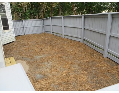 22 Arch St, Greenfield, MA 01301 - photo 3