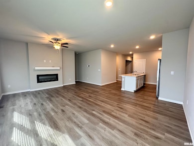 709 E Bear Dr, Tiffin, IA 52340 - photo 5