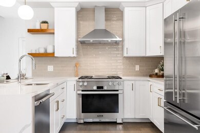 21 Teel St unit 2, Arlington, MA 02474 - photo 3