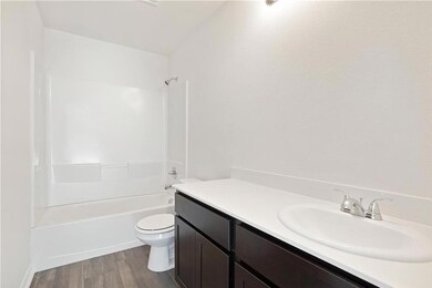 301 Avenue A, Ennis, TX 75119 - photo 5