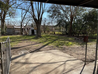3314 Caplin St, Houston, TX 77026 - photo 4
