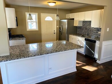 3509 Chestnut Dr, Hazel Crest, IL 60429 - photo 6