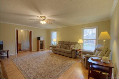 3804 Dakeita Cir, Concord, NC 28025 - photo 3