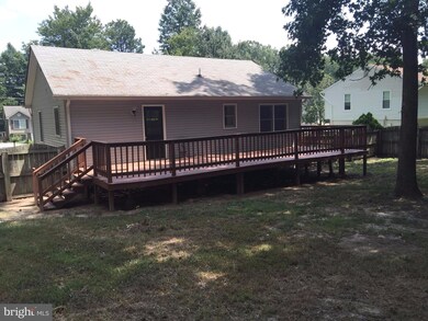 611 Southampton Dr, Ruther Glen, VA 22546 - photo 2