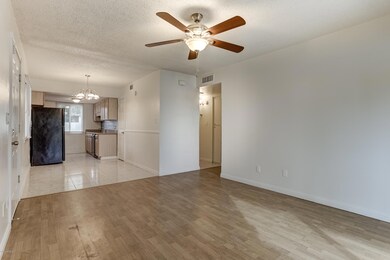 8014 N 32nd Ln-8