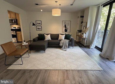 4620 N Park Ave, Chevy Chase, MD 20815 - photo 3