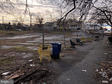 4726 Sheriff Rd NE, Washington, DC 20019 - photo 4