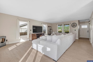 968 Salamander Rd SE, Jefferson, OR 97352 - photo 6