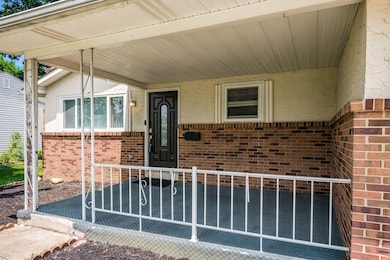 1914 Walden Dr, Columbus, OH 43229 - photo 4