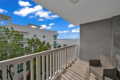 Villa Bay Vista unit 505, Miami Beach, FL 33141 - photo 2