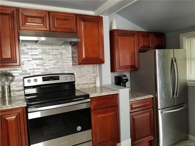 554 N 4th St, Allentown, PA 18102 - photo 7