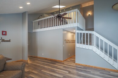 9861 Oak Forest Circle, Kalamazoo (106 o