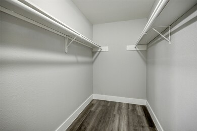 2322 Dunlavy St unit 12, Houston, TX 77006 - photo 2