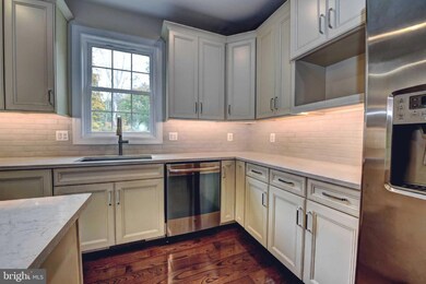 5824 Doyle Rd, Clifton, VA 20124 - photo 7