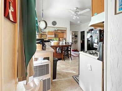 146 Camden St, Methuen, MA 01844 - photo 3