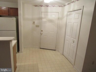 2408 Ellsworth Way unit 2D, Frederick, MD 21702 - photo 4
