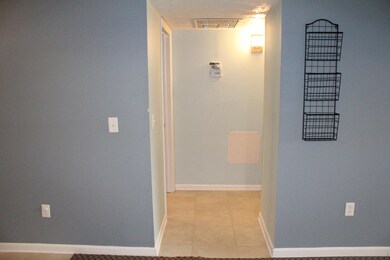 Hall to Bedrooms / Baths