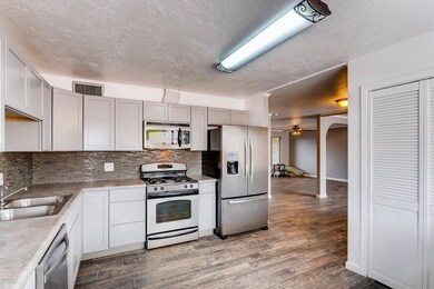 3126 W Citrus Way Phoenix AZ-MLS_Size-00