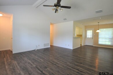 2747 2747 Shady Bluff, Tyler, TX 75707 - photo 4