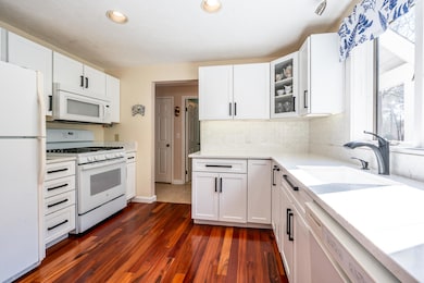 kitchen2