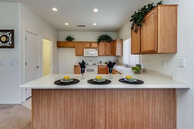 10239 E Keats Ave, Mesa, AZ 85209 - photo 6