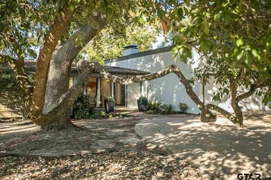 324 324 E Amherst, Tyler, TX 75701 - photo 4