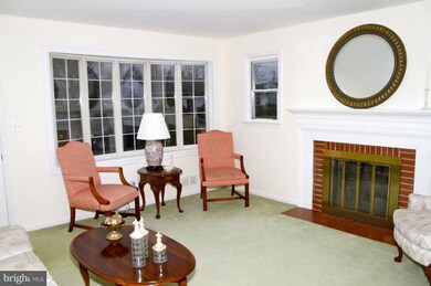 1137 Mchenry Dr, Glen Burnie, MD 21061 - photo 3