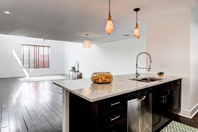 Kitchen/Living