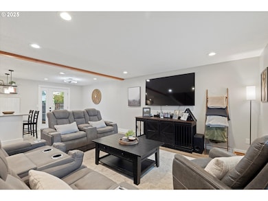 1903 E Orchard Dr, Newberg, OR 97132 - photo 2