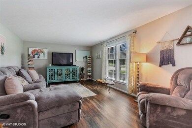 4127 W Erin Dr, La Porte, IN 46350 - photo 2