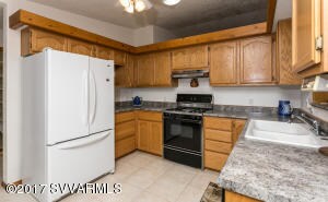006_Kitchen