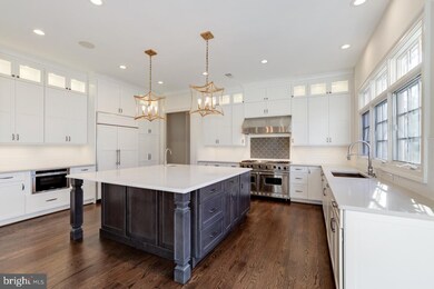 1176 Old Tolson Mill Rd, McLean, VA 22102 - photo 4