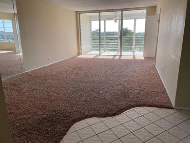 605 Oaks Dr unit 603, Pompano Beach, FL 33069 - photo 4