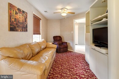 9 Thomas Craddock Ct unit 9, Pikesville, MD 21208 - photo 4