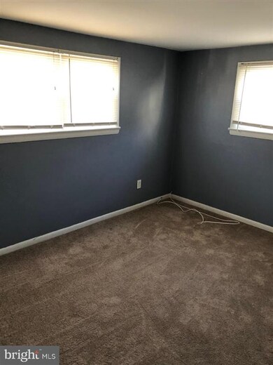 119 Spring Garden St, Riverside, NJ 08075 - photo 4