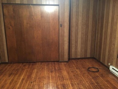 213 E Bertsch St unit 2, Lansford, PA 18232 - photo 4