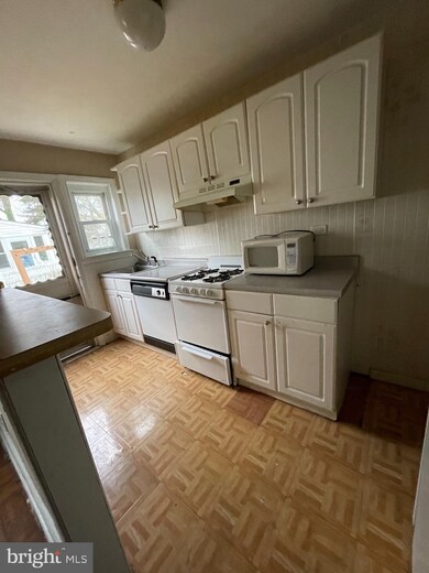 616 Macdade Blvd, Darby, PA 19023 - photo 7