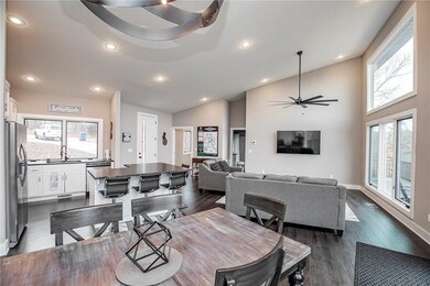 Plenty of space for everyone to gather.