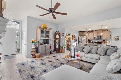 1925 Creekview Ln, Raymore, MO 64083 - photo 5