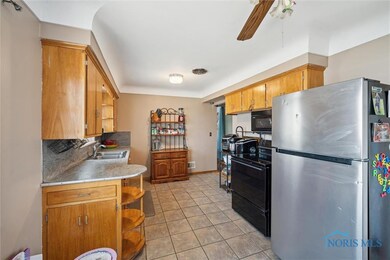 4627 Vermaas Ave, Toledo, OH 43612 - photo 7