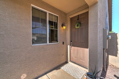 960 N Adams Ct-4